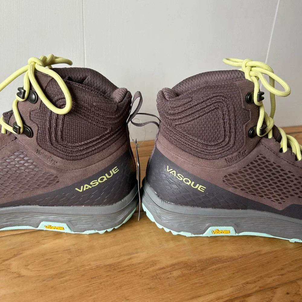 Vasque NIB Breeze LT NTX size 8 NatureTex 7383 Sparrow Vibram Waterproof Hiking